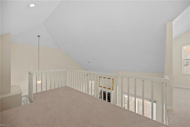 2313 Beach Haven Dr Apt 303, Virginia Beach, VA 23451