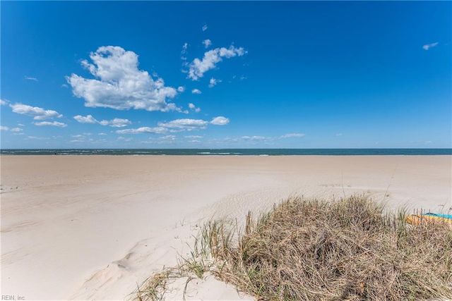 2313 Beach Haven Dr Apt 303, Virginia Beach, VA 23451