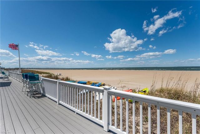 2313 Beach Haven Dr Apt 303, Virginia Beach, VA 23451
