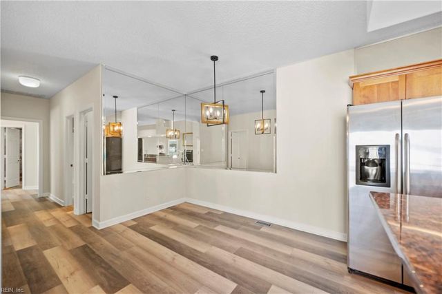 2313 Beach Haven Dr Apt 303, Virginia Beach, VA 23451