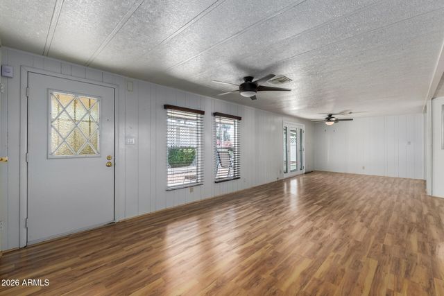 16208 N 35TH Place, Phoenix, AZ 85032