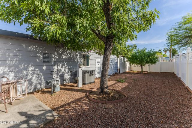 16208 N 35TH Place, Phoenix, AZ 85032
