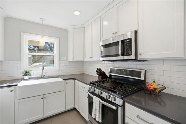 3714 Odana Road, Madison, WI 53711