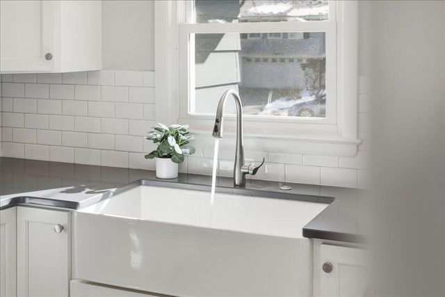 3714 Odana Road, Madison, WI 53711