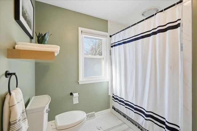 3714 Odana Road, Madison, WI 53711