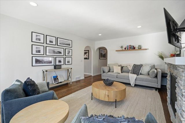 3714 Odana Road, Madison, WI 53711