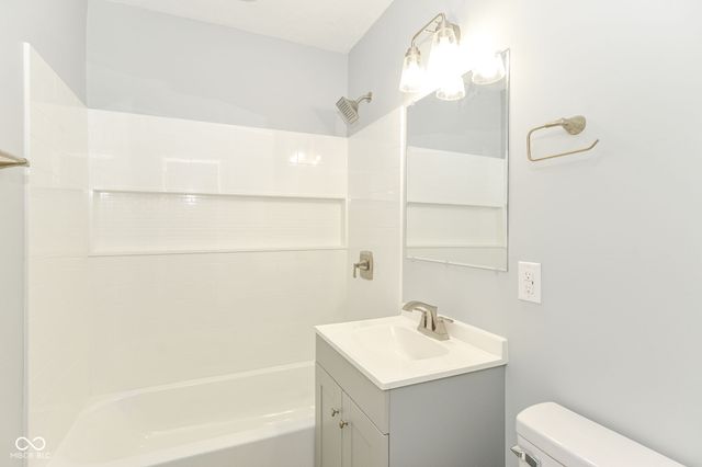 1201 N Canal Street, Alexandria, IN 46001