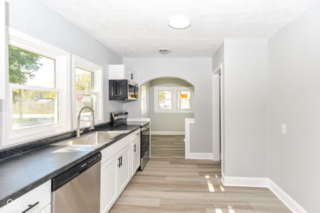 1201 N Canal Street, Alexandria, IN 46001