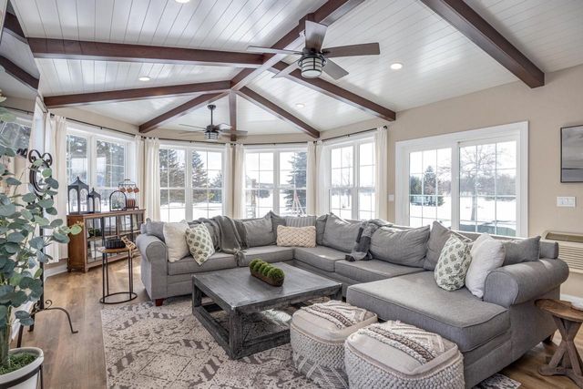 4694 INDIAN BEND ROAD, Oshkosh, WI 54904