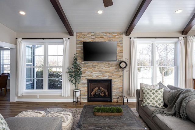 4694 INDIAN BEND ROAD, Oshkosh, WI 54904