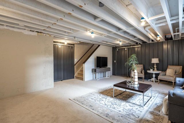 4694 INDIAN BEND ROAD, Oshkosh, WI 54904