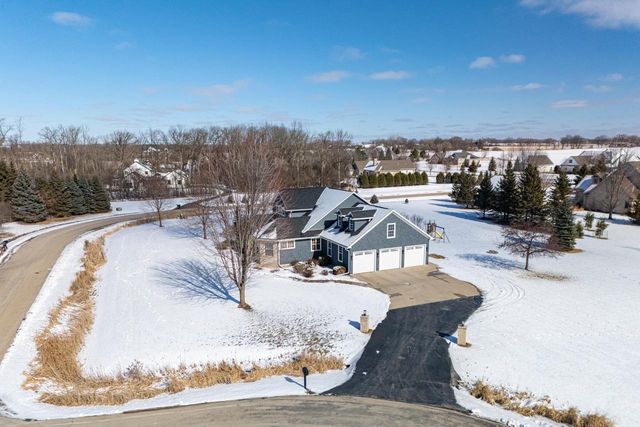 4694 INDIAN BEND ROAD, Oshkosh, WI 54904