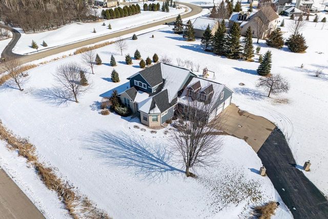 4694 INDIAN BEND ROAD, Oshkosh, WI 54904