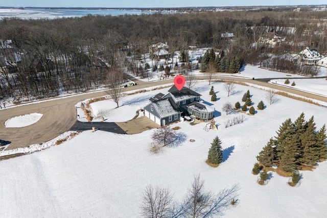 4694 INDIAN BEND ROAD, Oshkosh, WI 54904