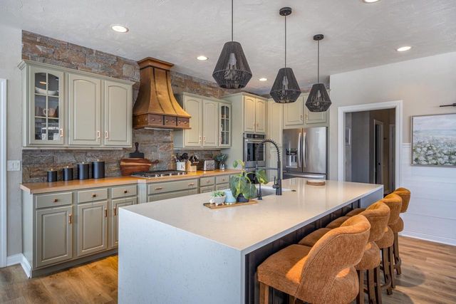 4694 INDIAN BEND ROAD, Oshkosh, WI 54904