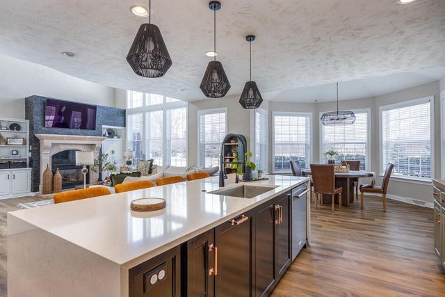 4694 INDIAN BEND ROAD, Oshkosh, WI 54904