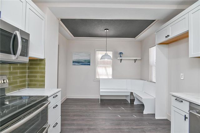 7442 Paseo Boulevard, Kansas City, MO 64131