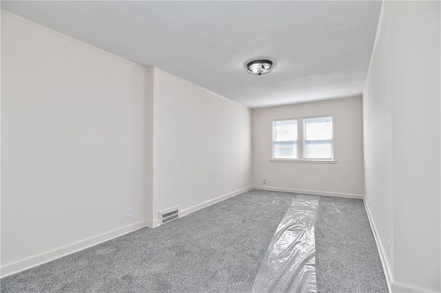 7442 Paseo Boulevard, Kansas City, MO 64131