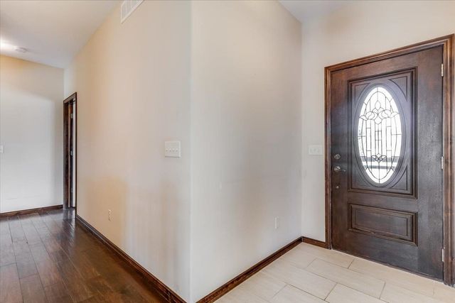 2726 N Woodridge, Wichita, KS 67226