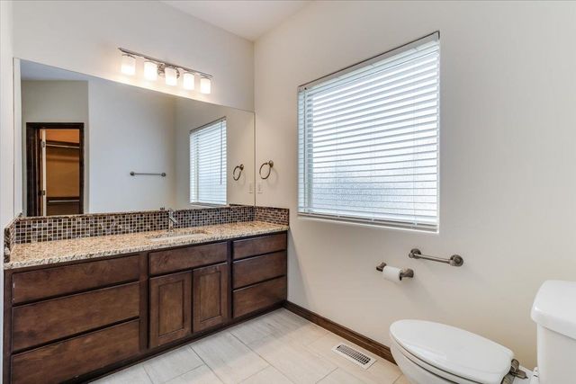 2726 N Woodridge, Wichita, KS 67226