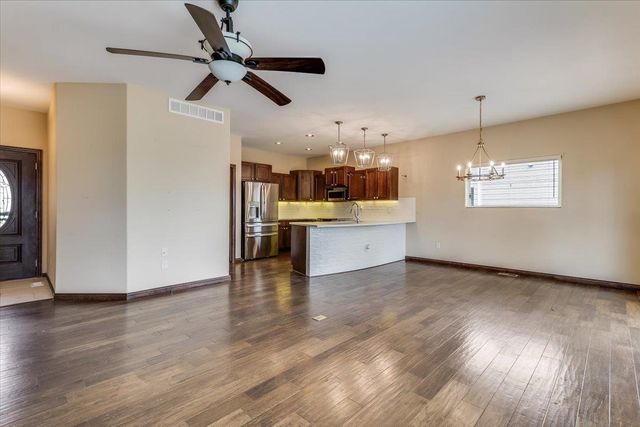 2726 N Woodridge, Wichita, KS 67226