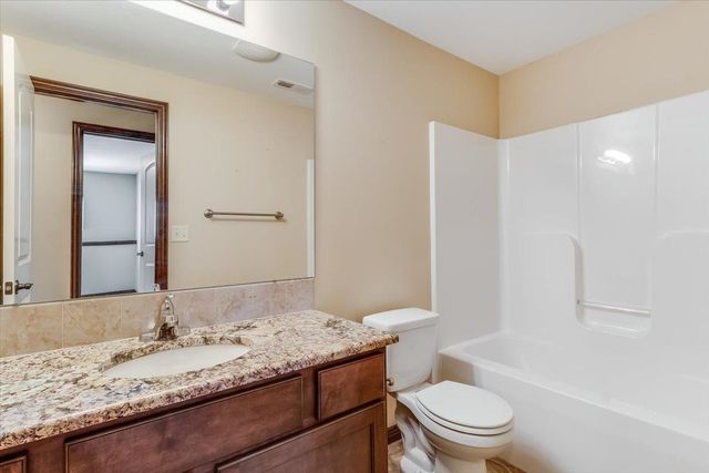 2726 N Woodridge, Wichita, KS 67226