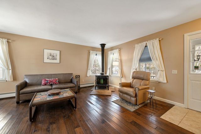 72 Grey Meadow Drive, Burlington, VT 05408