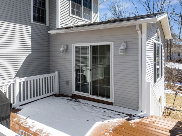 72 Grey Meadow Drive, Burlington, VT 05408