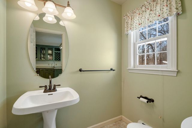 72 Grey Meadow Drive, Burlington, VT 05408