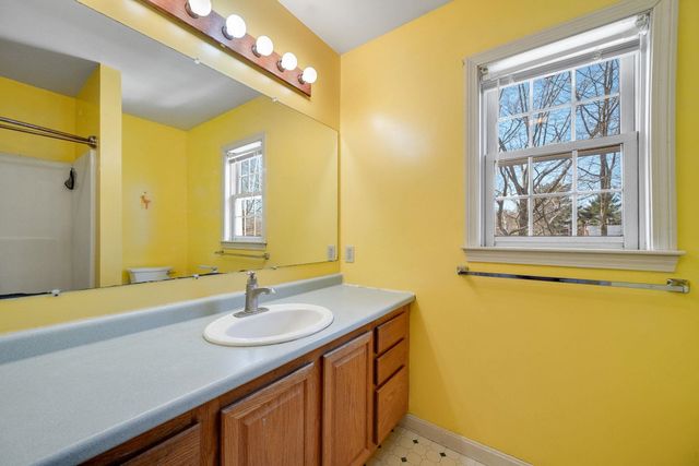 72 Grey Meadow Drive, Burlington, VT 05408