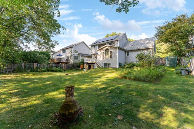 72 Grey Meadow Drive, Burlington, VT 05408