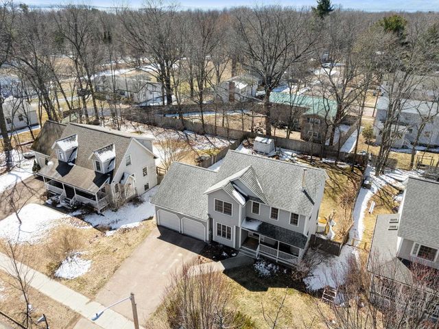 72 Grey Meadow Drive, Burlington, VT 05408