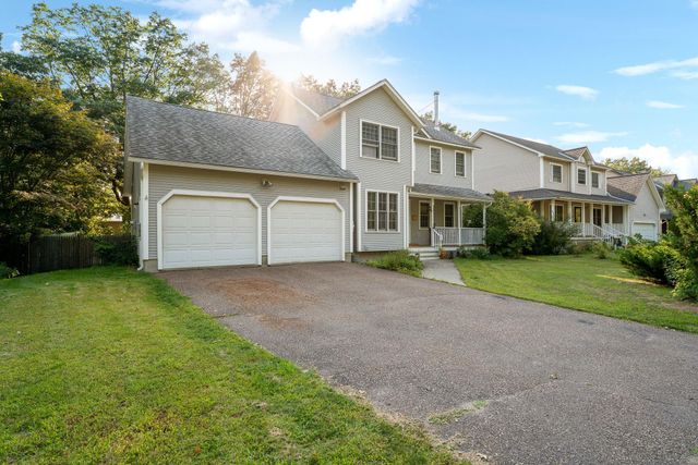 72 Grey Meadow Drive, Burlington, VT 05408