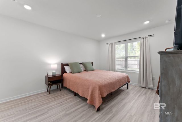 15807 Laurelbrooke Loop, Fairhope, AL 36532