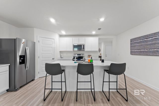 15807 Laurelbrooke Loop, Fairhope, AL 36532