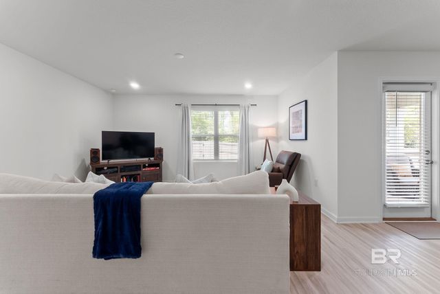 15807 Laurelbrooke Loop, Fairhope, AL 36532