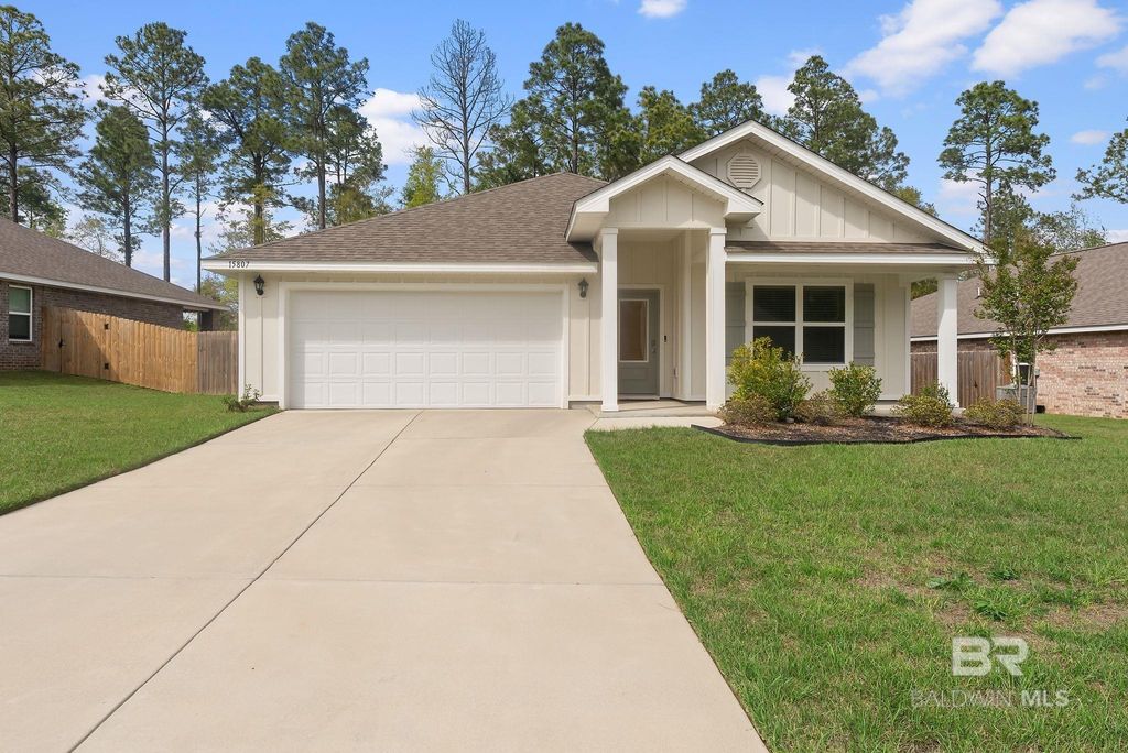 15807 Laurelbrooke Loop, Fairhope, AL 36532