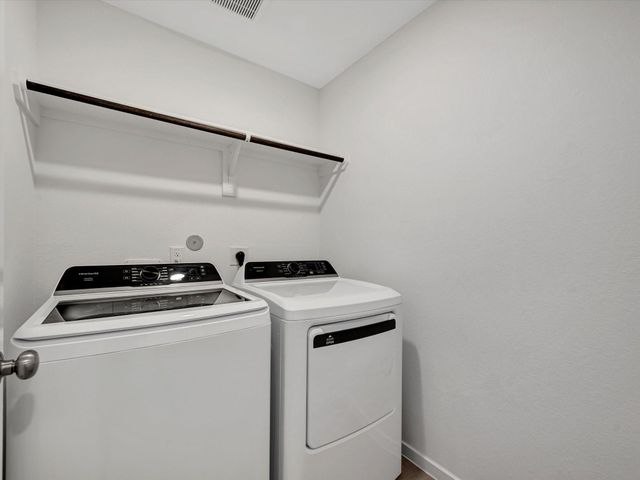 2207 Graycliff Estate Lane, League City, TX 77573