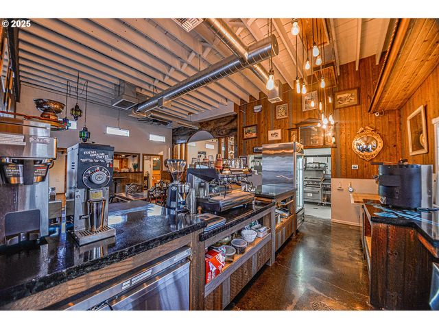 49215 HIGHWAY 30, Westport, OR 97016