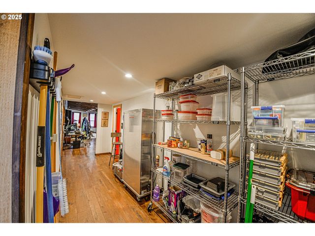 49215 HIGHWAY 30, Westport, OR 97016