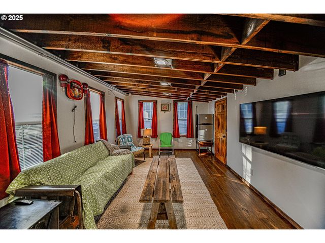 49215 HIGHWAY 30, Westport, OR 97016