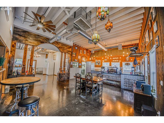 49215 HIGHWAY 30, Westport, OR 97016