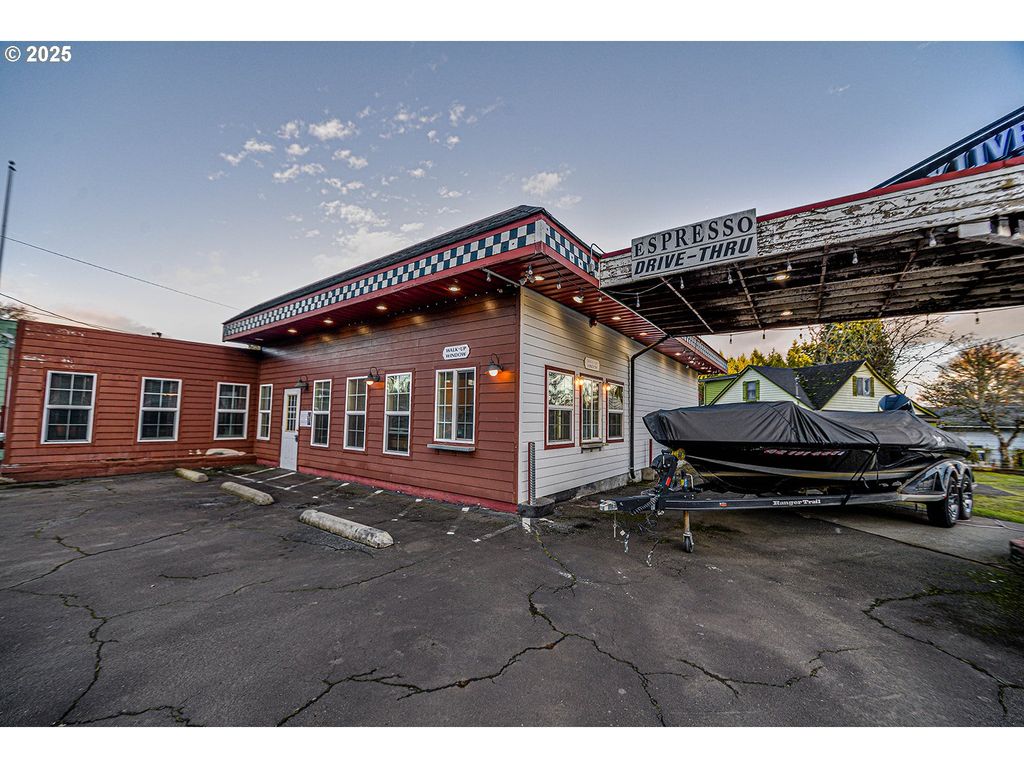 49215 HIGHWAY 30, Westport, OR 97016