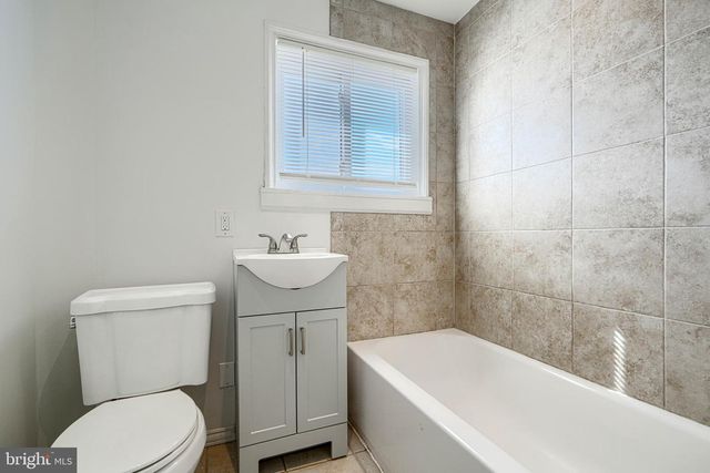 30 PORTSHIP RD, Baltimore, MD 21222