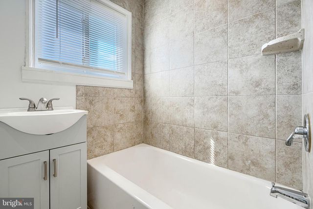 30 PORTSHIP RD, Baltimore, MD 21222