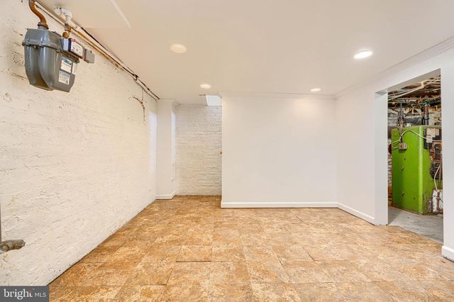 30 PORTSHIP RD, Baltimore, MD 21222