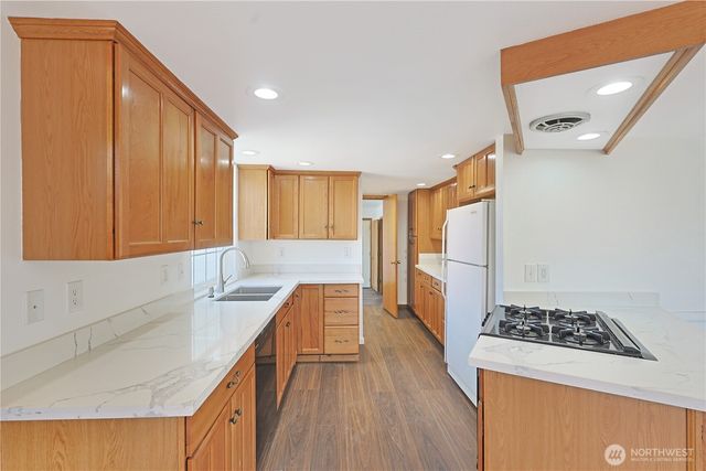 3618 Chrisella Road E, Edgewood, WA 98372