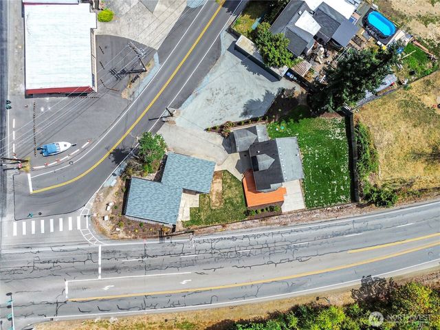 3618 Chrisella Road E, Edgewood, WA 98372