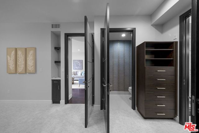 1318 Roxbury Drive 219, Los Angeles, CA 90035