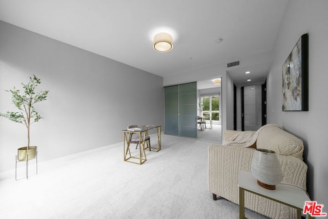 1318 Roxbury Drive 219, Los Angeles, CA 90035